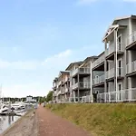 608s Two Bedroom Apartment, Terrace & Harbor View * 海勒武特斯莱斯