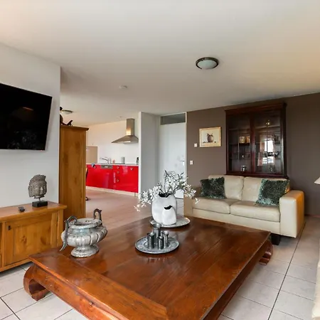 608s Two Bedroom Apartment, Terrace & Harbor View * 海勒武特斯莱斯